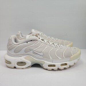 Nike Air Max Plus Men's Triple White Sneakers DM2362-100 US Size 7.5